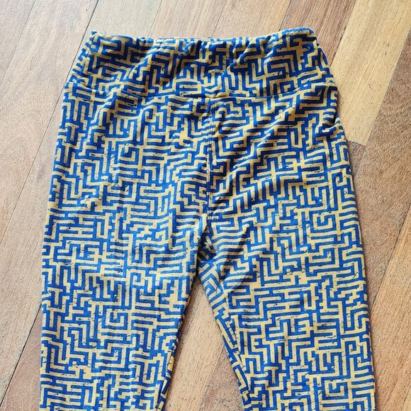 LuLaRoe Multicolored Curvy Maze Abstract Leggings One Size - Picture 8 of 8